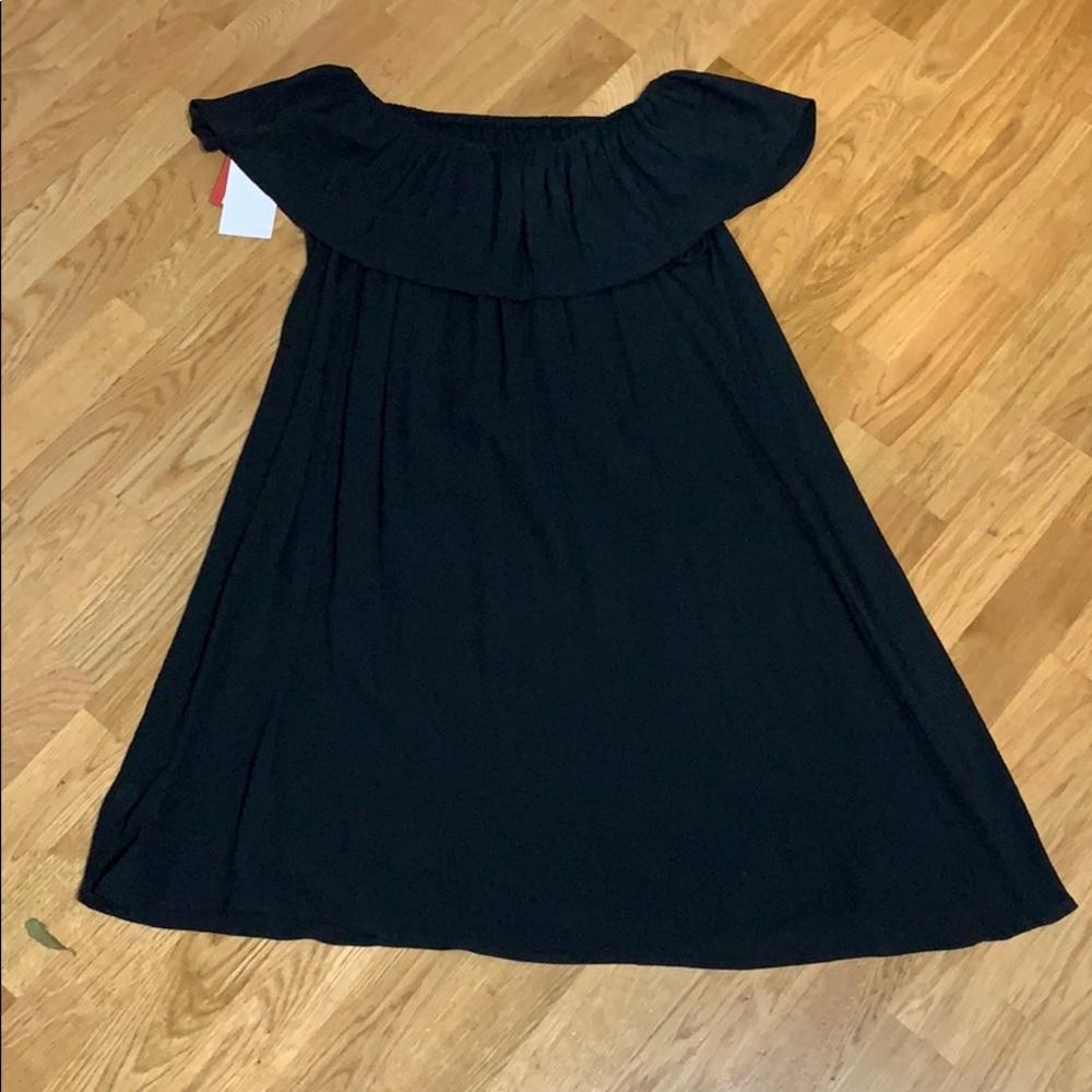 Off the Shoulder black dress